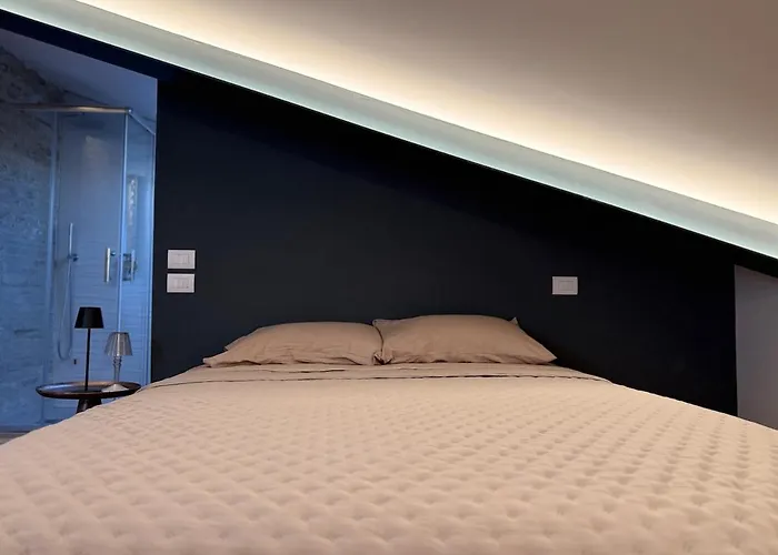 Explore From Location Διαμέρισμα *